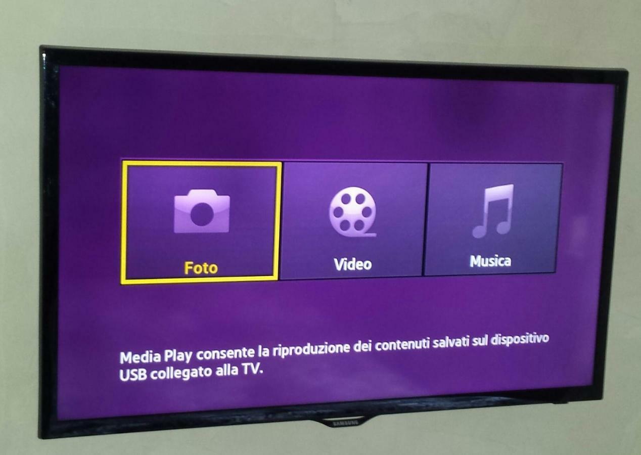 Max B&B Fiera باري المظهر الخارجي الصورة
